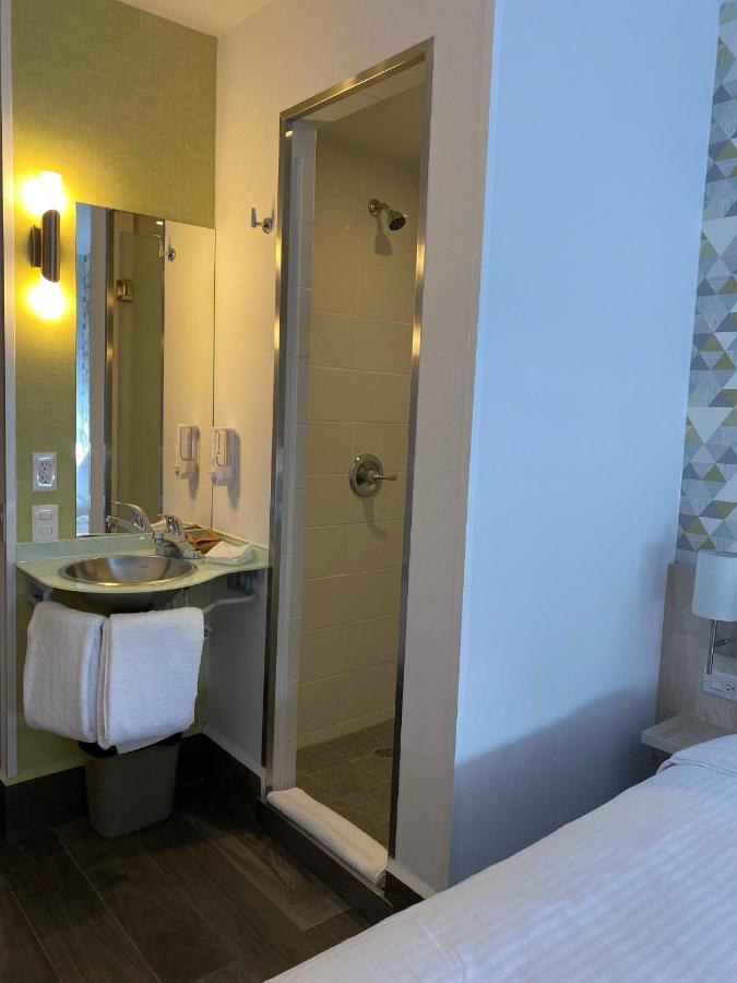 Hi! Monterrey Aeropuerto Otel Apodaca Dış mekan fotoğraf